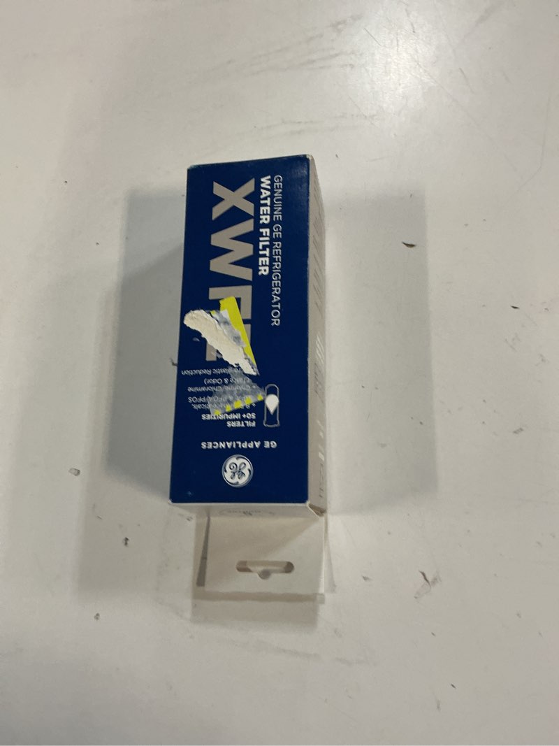 Condition photo showing New/Like New for ge xwfe refrigerator water filter, genuine replacement filter, certified to reduce lead, sulfur, and 50+ other impurities, replace every 6 months for best results, pack of 1