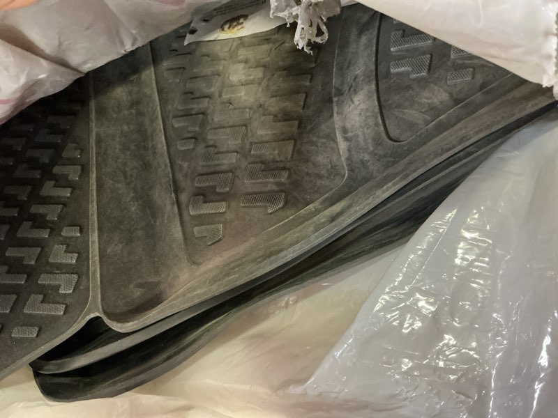 Condition photo showing As Is for rizliner lincoln corsair 2020-2026 (no plug-in hybrid & phev model) custom fit floor mats rubber 3d car mats laser measured floor liners all weather heavy duty waterproof tpe (front & rear) corsair 2020 - 2026