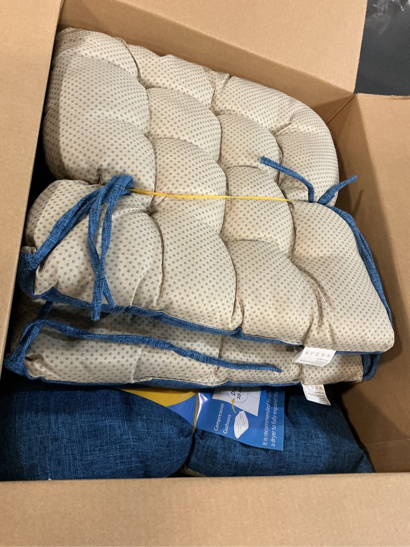 Condition photo showing Good Condition for ELFJOY Chair Cushions for Dining Chairs Set of 4 Kitchen Seat Cushions Indoor Textured Seat Pad with Ties for Dining Office Living Room (18" x 18", Dark Blue) Dark Blue 4 Count (Pack of 1)