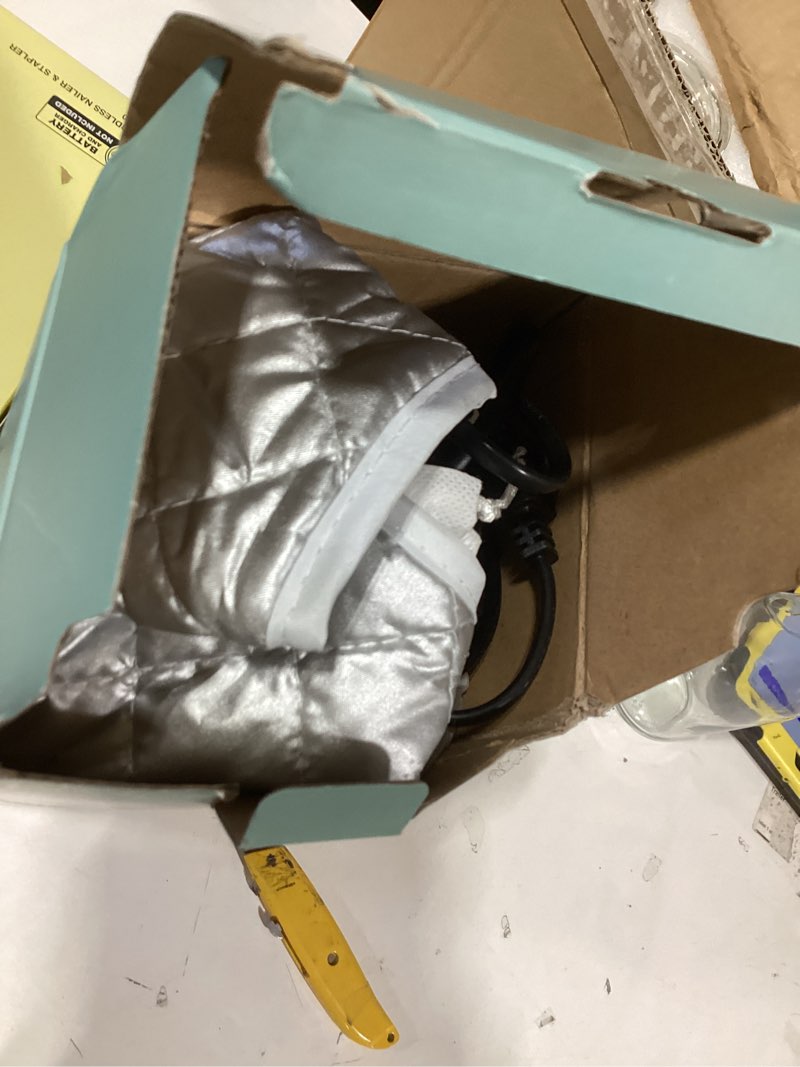 Condition photo showing Good Condition for Similar product LBOLHZO Warming Mat For Food Extra Large 36\"x16\" 580W Food Warmer Chafing Dishes for Buffet,Food Warming Mat,Food Warmers for Parties Buffet,Portable Heating Pad 6 Level Temp 6 Hour Timer (Plus Grey)