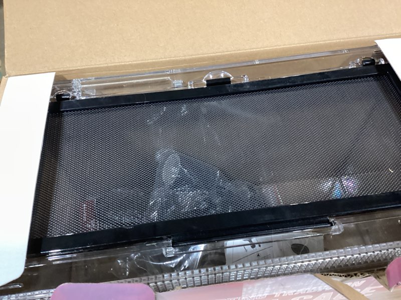 Condition photo showing Good Condition for helime reptile polycarbonate terrarium kit 7 piece starter habitat for tarantula,lizards,frogs,geckos,or hermit crabs,tank with escape-proof locking lid,light,hygrometer,hide,tweezer,bowl,sprayer l large(15.6x8x10in) 7 piece set