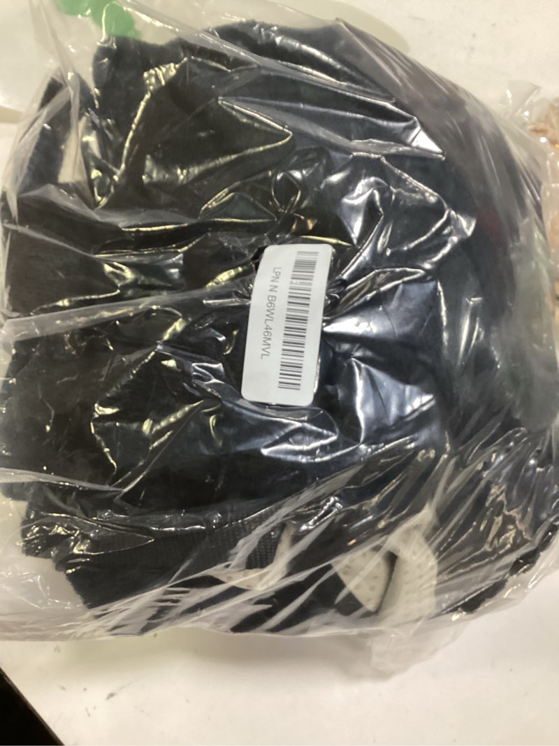 Condition photo showing Good Condition for Car Towel Seat Cover, Waterproof Sweating Non-Slip Premium Soft Towel Carseat Protector, Universal Machine Washable Car Truck SUV Front Seat Cover for Gym Workout Beach Hiking (Black, Rear)