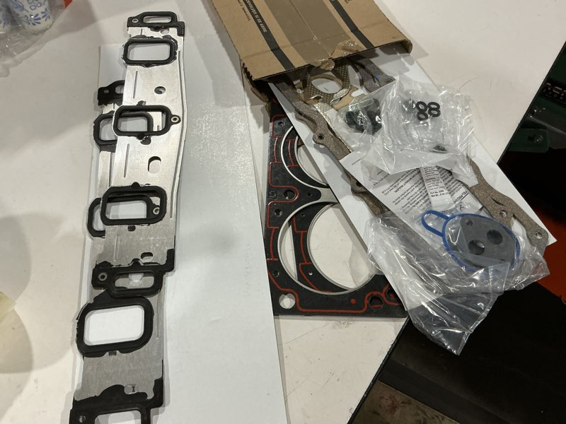 Condition photo showing As Is for fel-pro hs 9081 pt engine cylinder head gasket set | compatible with ford explorer 1995-1996, ford ranger 1995-1996