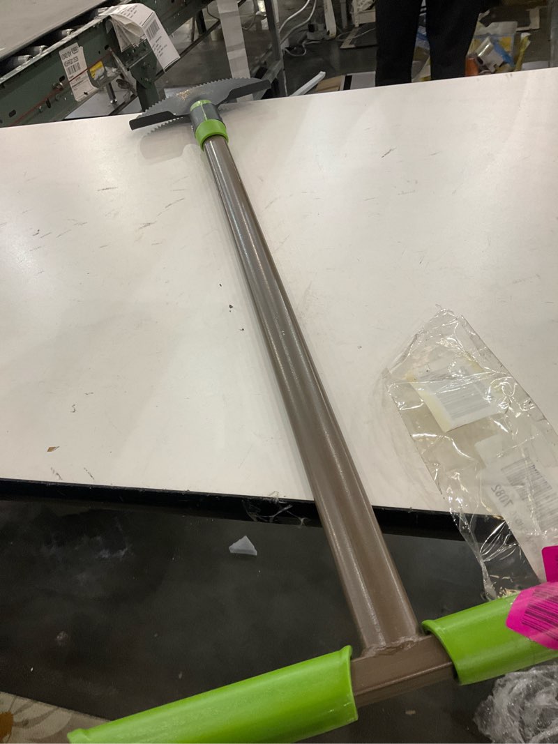 Spiked shovel weed remover tool 