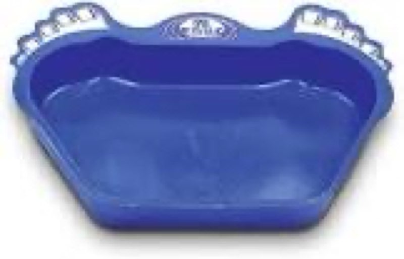 swimline hydrotools plastic-molded footbath – soaking tray for washing feet outdoors – removes sand & dirt from house or pool – heavy-duty construction, textured non-slip surface, xl, dark blue