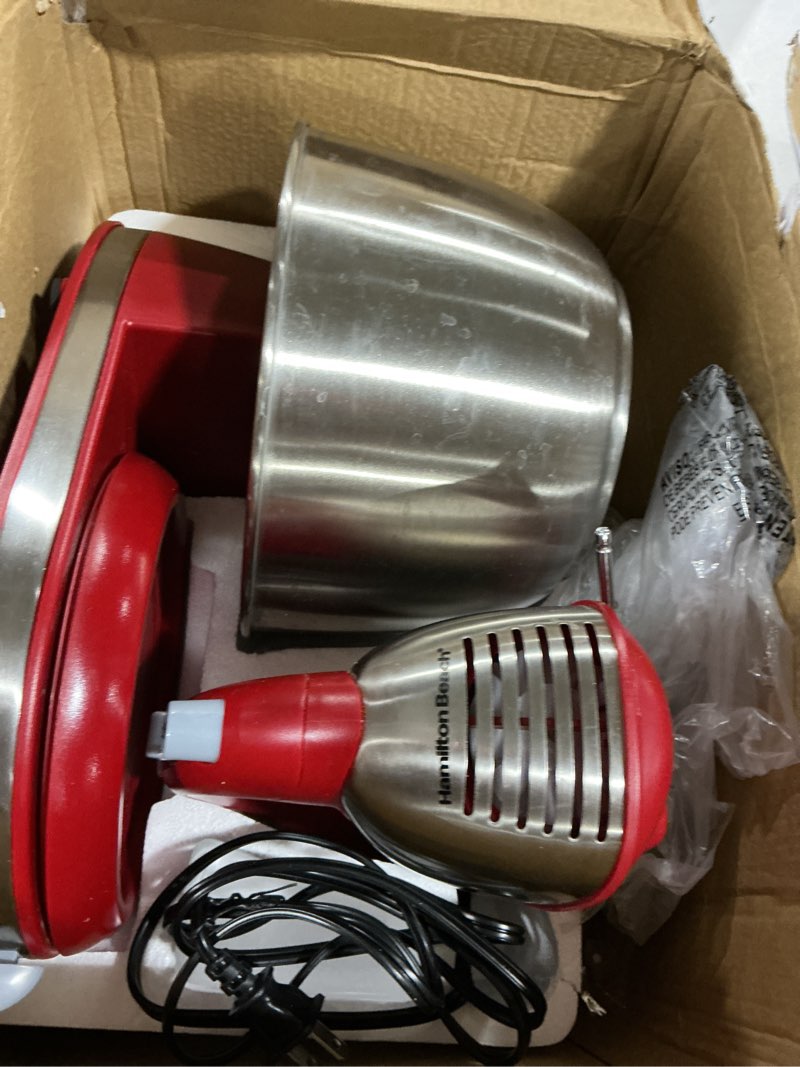 Condition photo showing Good Condition for hamilton beach classic stand and hand mixer, 4 quarts, 6 speeds with quickburst, bowl rest, 290 watts peak power, red (64654)