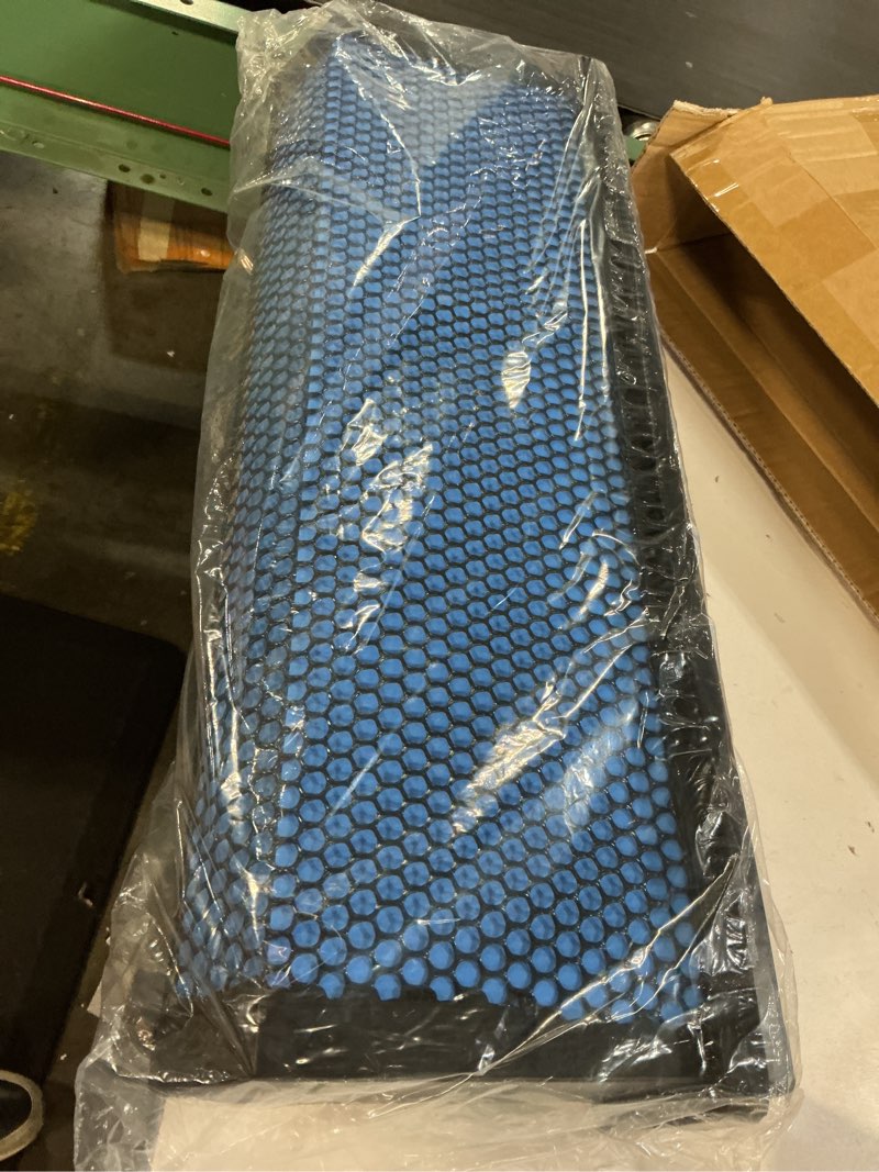 Condition photo showing Good Condition for freightliner cascadia engien and cabin air filter replace af27879 p609422