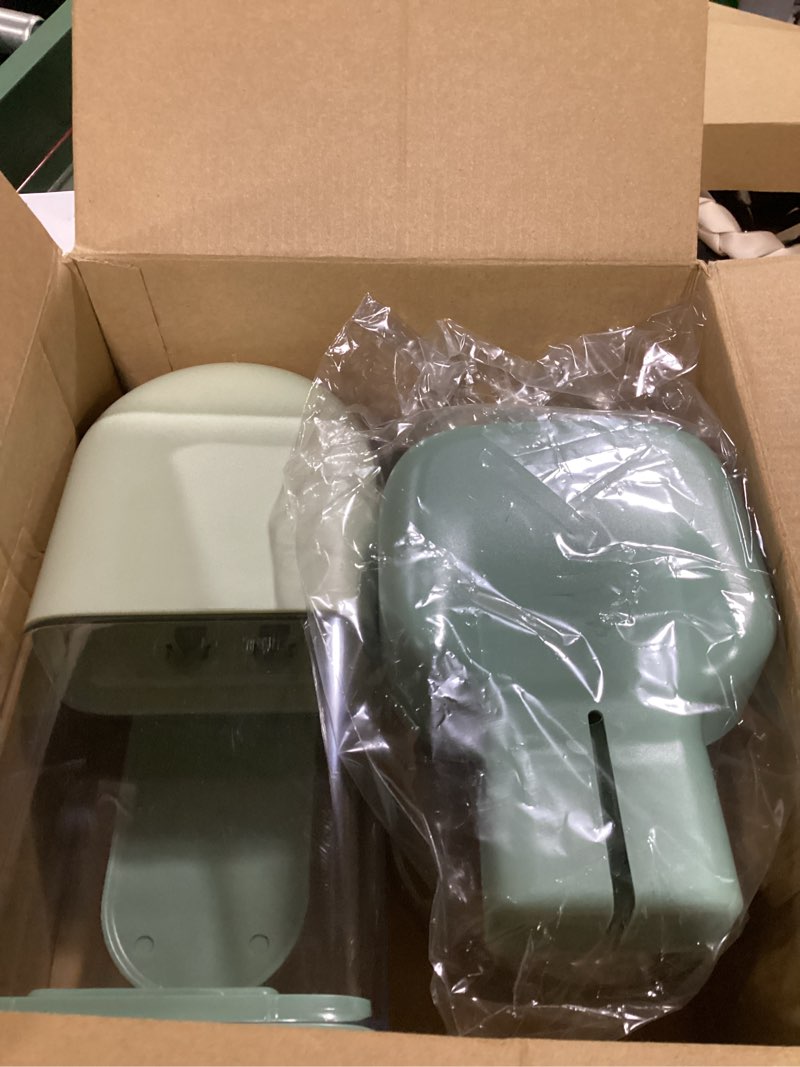 Condition photo showing Good Condition for hanging automatic food and water dispenser, gravity rabbit feeder set, cage cat and bunny food bowl (cage grid spacing over 1.2'')