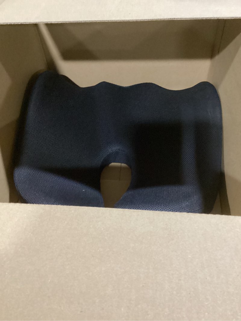 Condition photo showing Good Condition for Benazcap X Large Memory Seat Cushion for Office Chair Ergonomic Cushions Butt Pillow for Pressure Relief Sciatica & Pain Relief Memory Foam for Long Sitting for Gaming Chair and Car Seat Black 19" x 17" x 6"