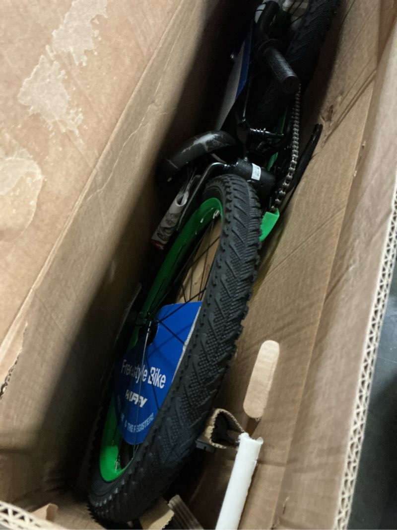 Condition photo showing Good Condition for huffy decay 20" kids' bike - black/neon green
