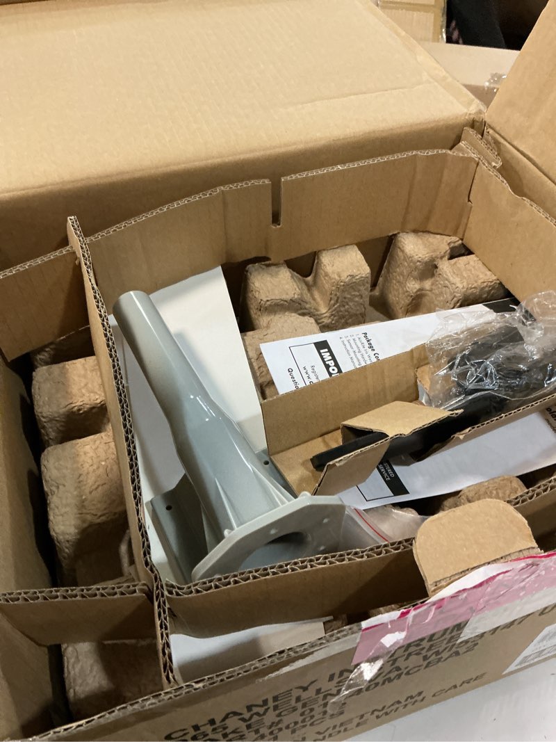 Condition photo showing Good Condition for acurite iris (5-in-1) home weather station with wi-fi connection to weather underground with temperature, humidity, wind speed/direction, and rainfall (01540m) , black