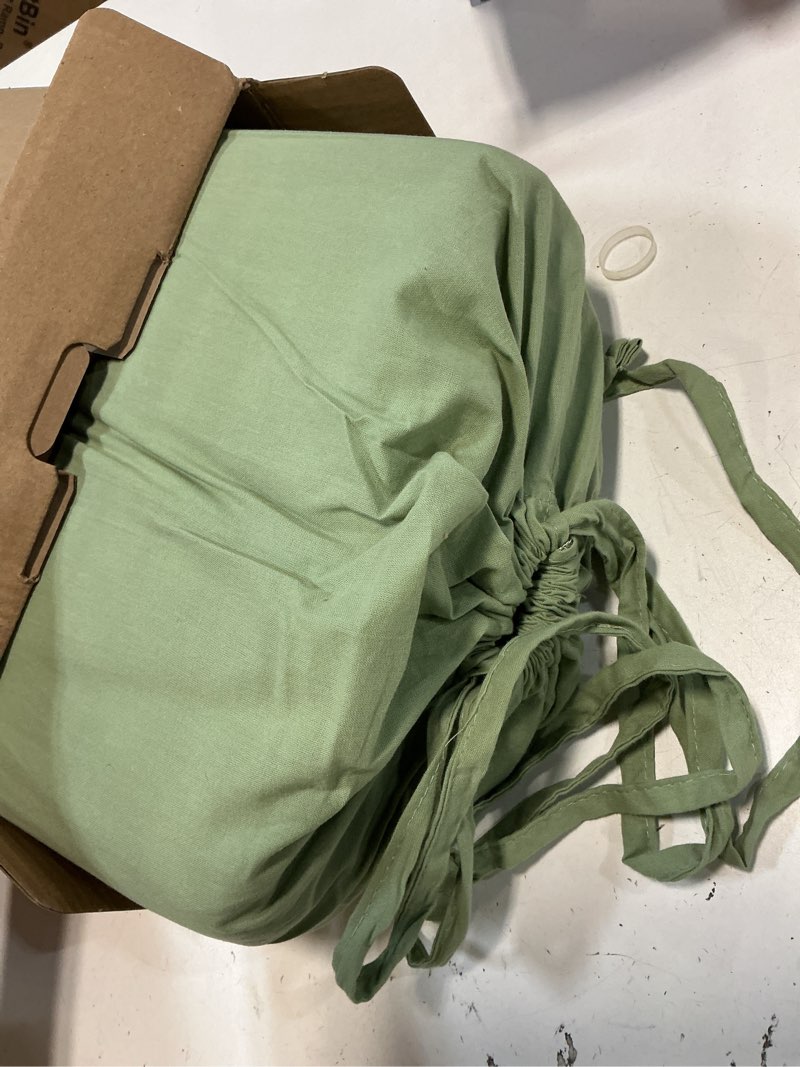 Condition photo showing New/Like New for Bedsure Gingham Duvet Cover Queen Size,100% Washed Cotton Duvet Cover Linen Like Textured, Classic Yarn-Dyed Checkered Pattern Enhances Bedroom Comfort and Style, Gingham Sage Green, 90"x90" 08 - Sage Green Gingham (No Comforter) Queen (90" x 90")