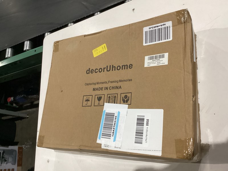 Condition photo showing As Is for decorUhome 12x16 Picture Frame Set of 10, Display Photos 8.5x11 with Mat or 12x16 Unmatted for Picture Frames Collage Wall Decor, White White 12x16