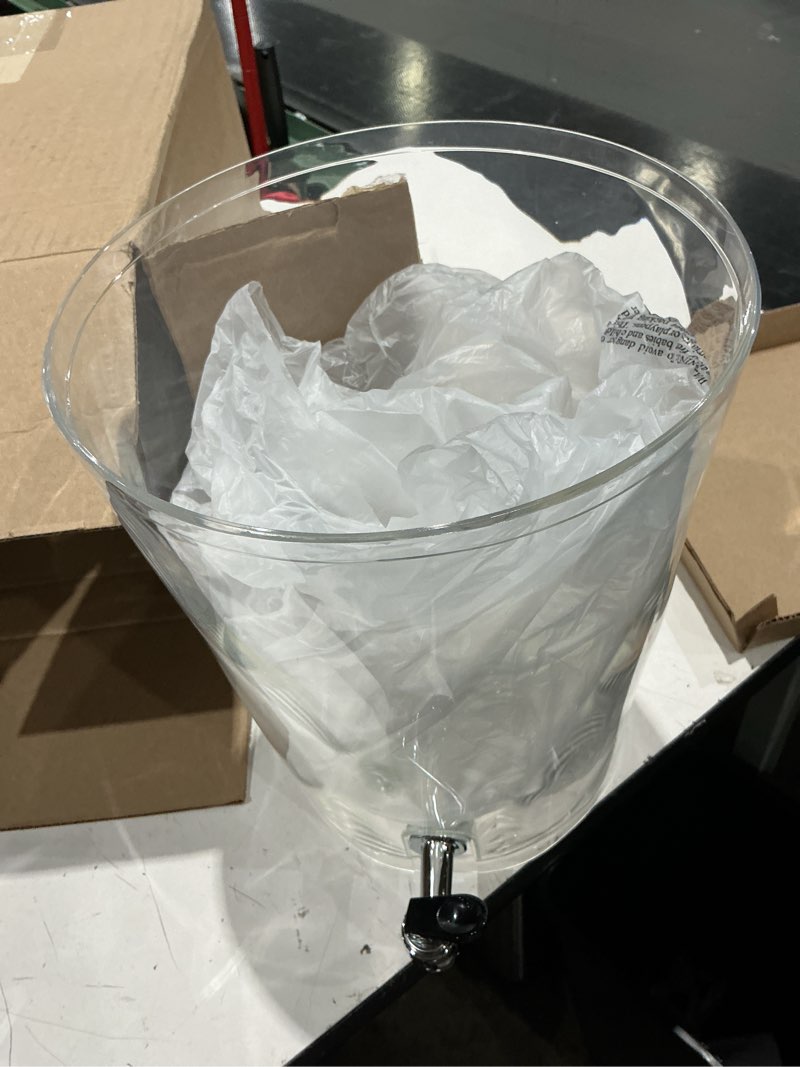 Condition photo showing Good Condition for creativeware 3.5 gallon beverage dispenser
