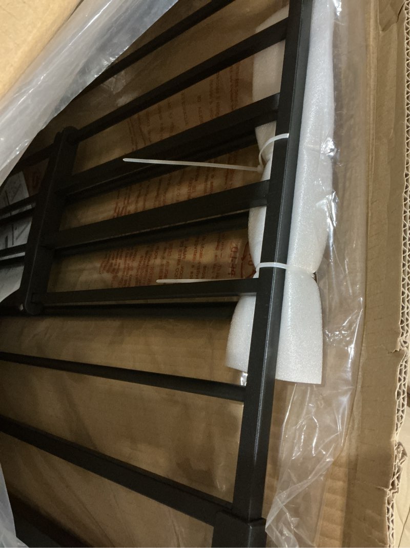 Condition photo showing Good Condition for FURTIME 29"-41" Baby Gate with Cat Door Adjustable, Auto Close Dog Gate for Stairs,Doorways and House, Metal Pet Door Pressure Mounted,Easy Install, Effortless Walk Thru, Black Black 29-41"W x 30"H