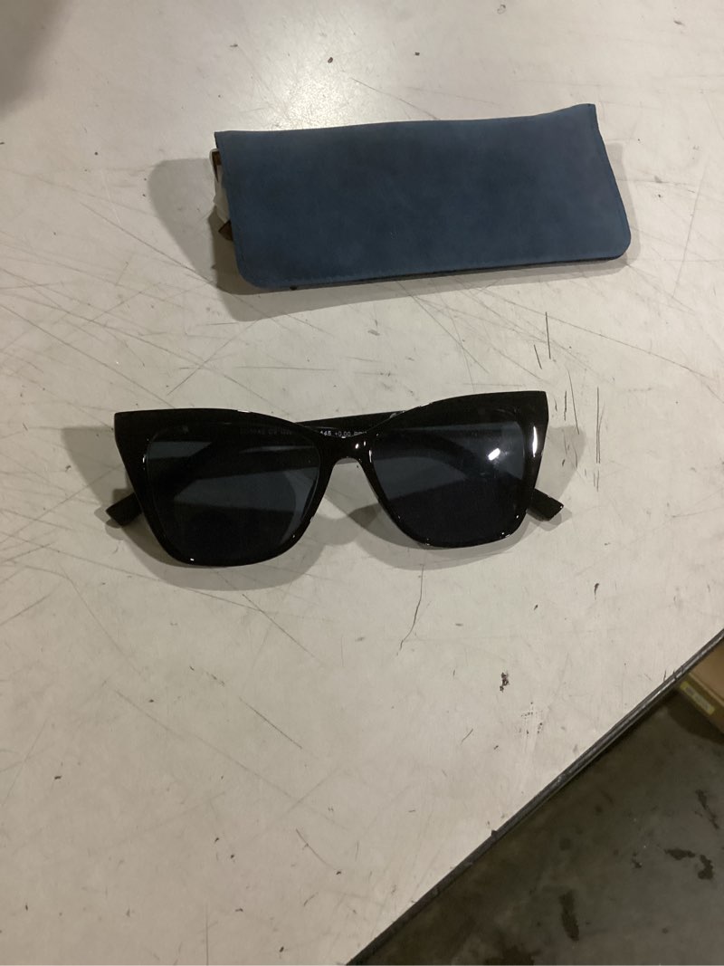 Condition photo showing Good Condition for oversized reading glasses women cat eye photochromic computer reader stylish ladies designer fashion big unbreakable eyewear sun reader (c9black&+c10 tortoise) 0.0 diopters
