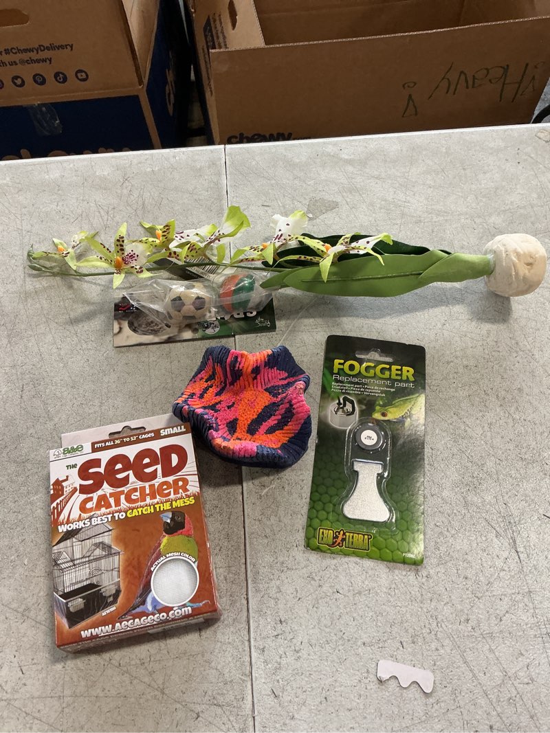 Condition photo showing New/Like New for Assortment of small pet items,miscellaneous small,variety of items,multiple pieces, 5 pieces total