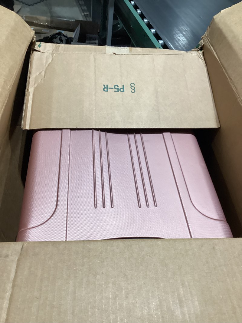Condition photo showing Good Condition for travelers club midtown hardside 4-piece luggage travel set, rose gold