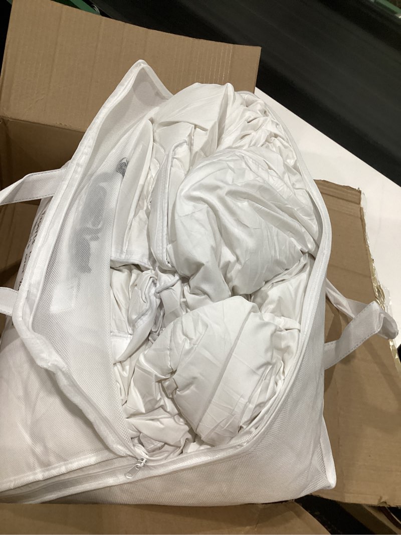 Condition photo showing Good Condition for Goose Down Fiber Comforter Oversized– All Season Naturally Breathable Down Comforters, Luxury Hotel Collection Duvet Insert 8 Corner Tabs, Cotton Fabric Baffle Box White 80oz Fill White Oversized, SIZE NOT SPECIFIED 