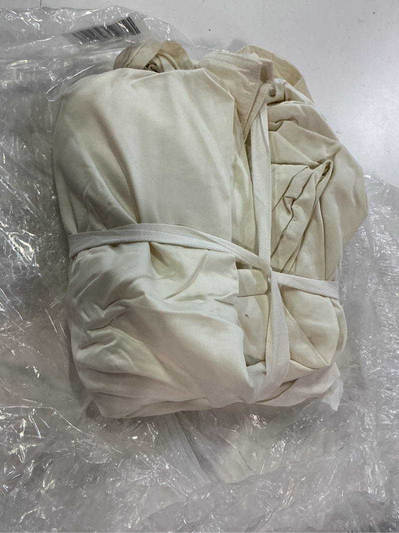 Condition photo showing Good Condition for bamboo duvet cover, full/queen, ivory