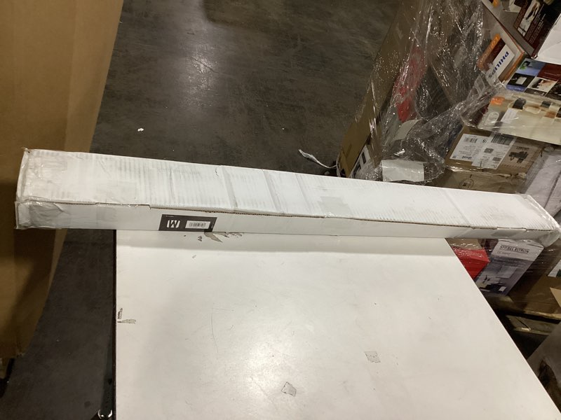 Condition photo showing Good Condition for INNO INA261 Medium Universal Mount (Fits Rounds, Square, Aero and Most Factory Bars) Fairing for Mid