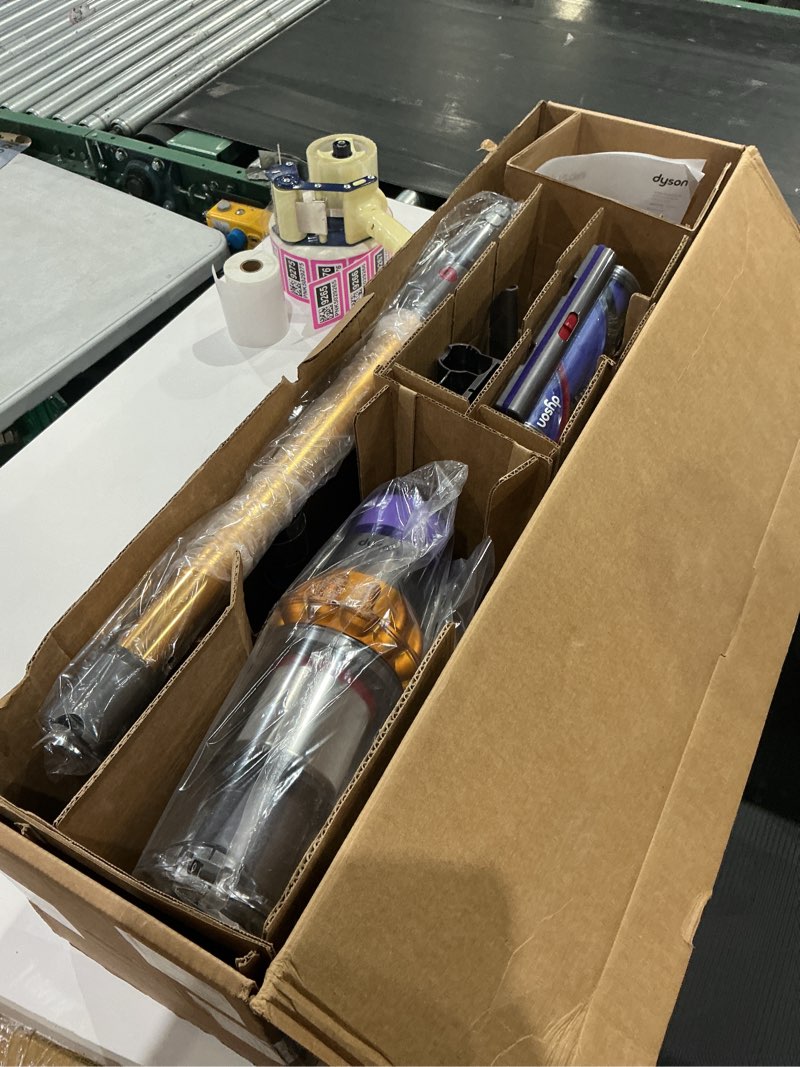 Condition photo showing Good Condition for dyson 448182-02 v15 detect sv47 (renewed)