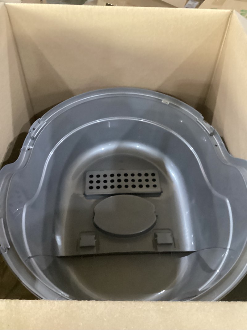 Condition photo showing Good Condition for nature’s miracle hooded flip top litter box for cats, with built-in odor control charcoal filter silver/grey