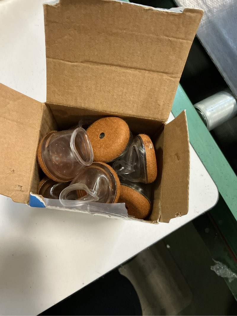 Condition photo showing Good Condition for YOZON Chair Leg Floor Protectors for Hardwood Floors Felt Furniture Pads Silicone Caps 32 Pack Anti-Scratch Reduce Noise Clear Round Medium Fit 3/4" to 1-3/16" (19-30mm) Round Medium Clear-32pcs