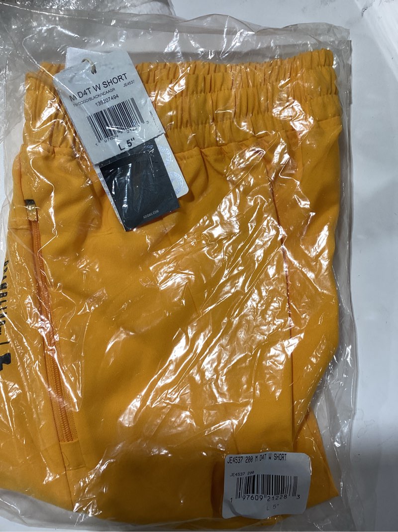 Adidas Mens NCAA Designed for Training Team Graphic Woven Shorts Grambling Tigers Large/5" Inseam Team Collegiate Gold/Black/Grambling State University