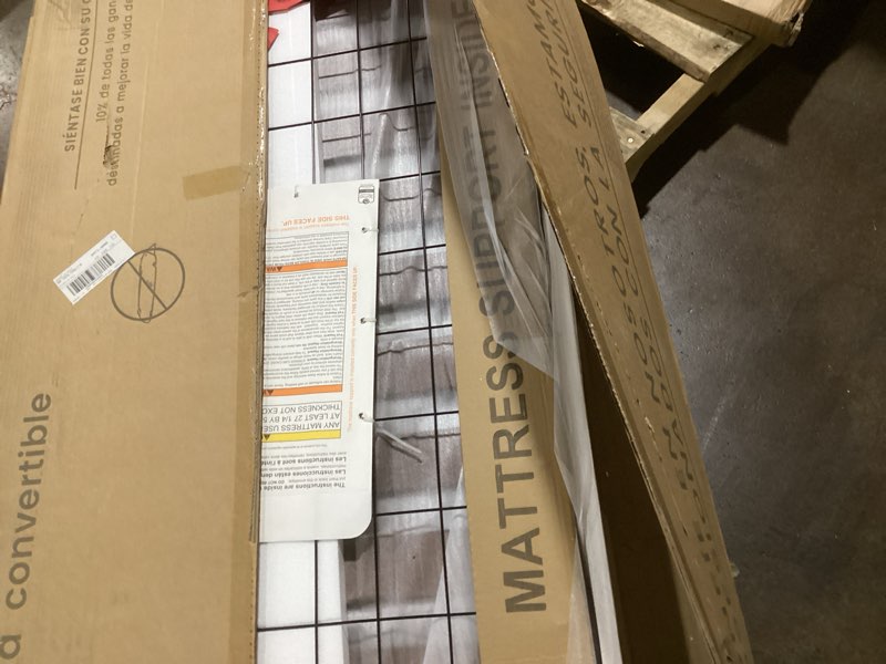 Condition photo showing Good Condition for Delta Children Bentley S Series 4-in-1 Convertible Baby Crib, Chocolate