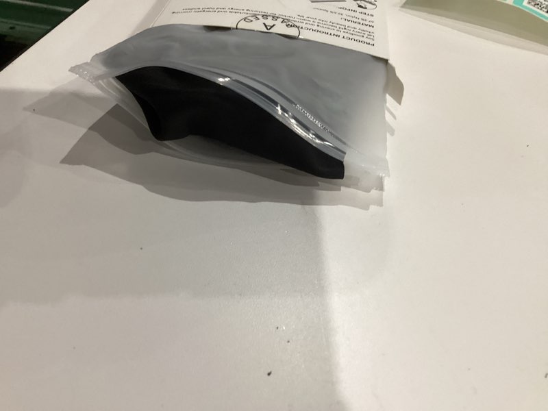 Condition photo showing New/Like New for noiko anti snoring chin strap adjustable, effective anti snoring device, snore stopper breathable and durable for adult m black