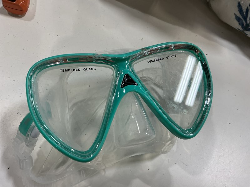 Condition photo showing As Is for cressi lightweight adult diving mask with silicone skirt and wide field of view - ikarus - designed in italy by cressi clear/aqua green