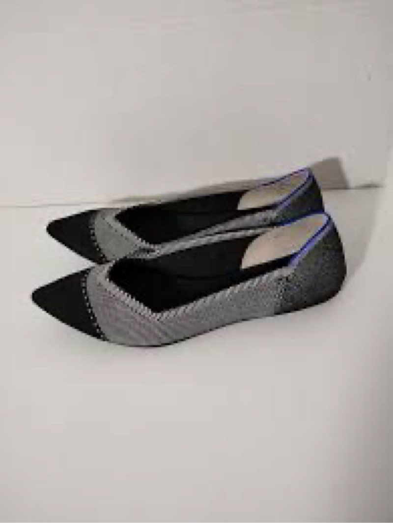 rothy's pointed toe tuxedo flats in grey and black size 7