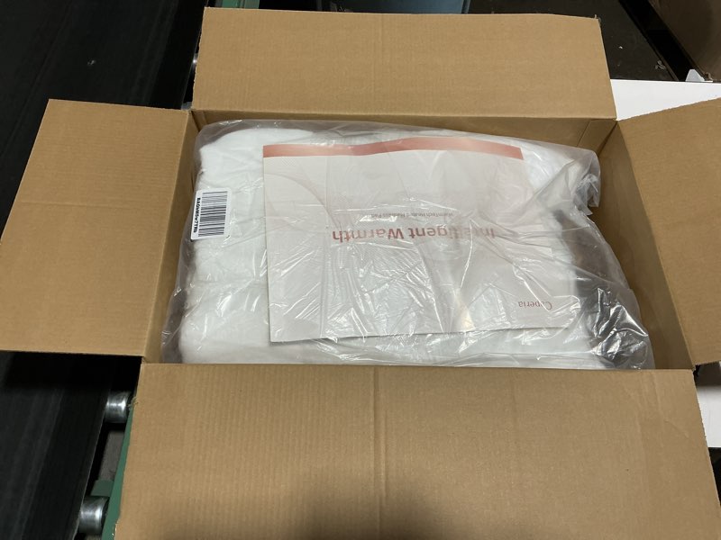 Condition photo showing New/Like New for heated mattress pad king, electric mattress pad bed warmer with 9 heat settings, memory function, 1-12 hours auto off, deep pocket, machine washable, 78"x 80" white king
