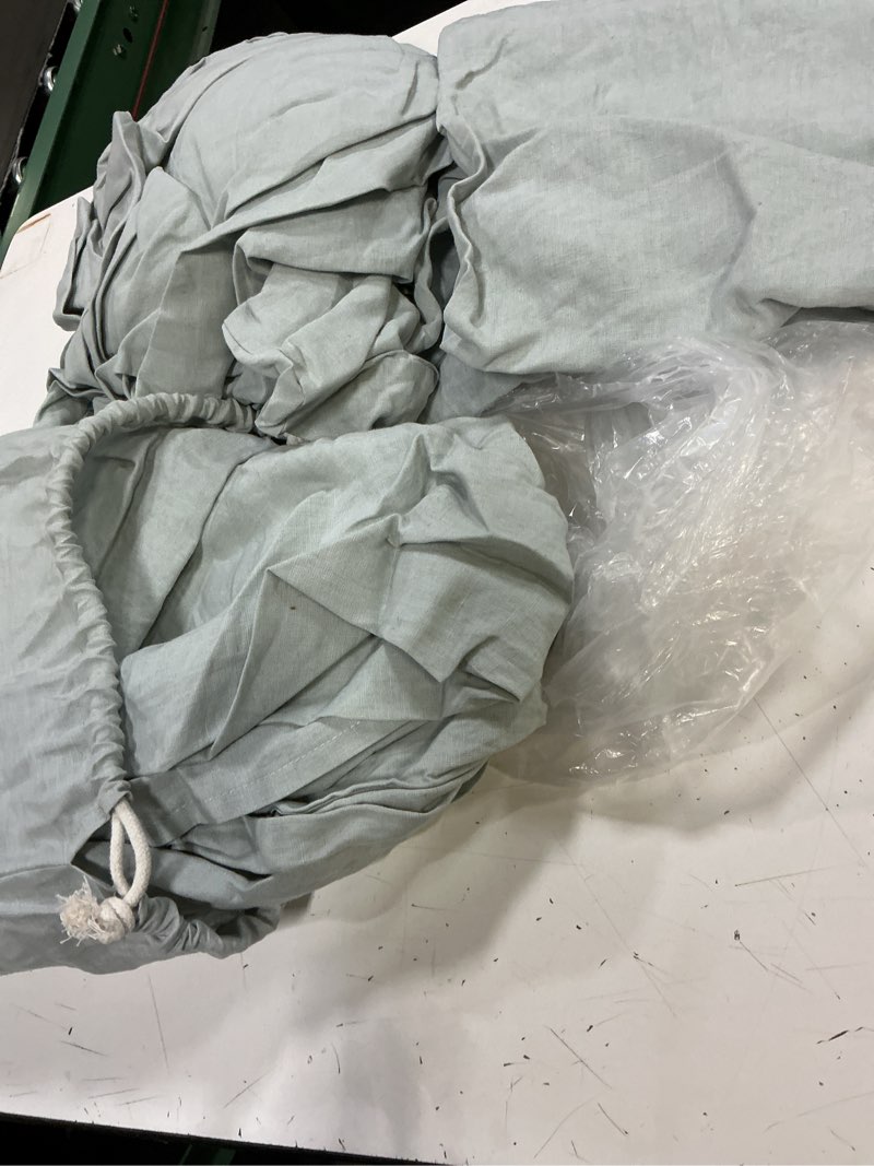 Condition photo showing Good Condition for european linen sheet set, cal king, mist