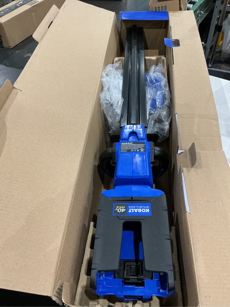 Condition photo showing As Is for incomplete . not battery. kobalt gen4 40-volt 24-in battery hedge trimmer 2 ah (battery and charger included)