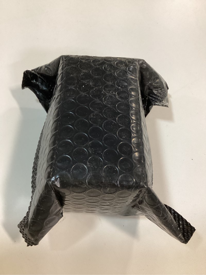 https://lotting-media.assets.bidfta.com/lotting_ed82ecba-9169-4cef-9eac-102c2fc298c1