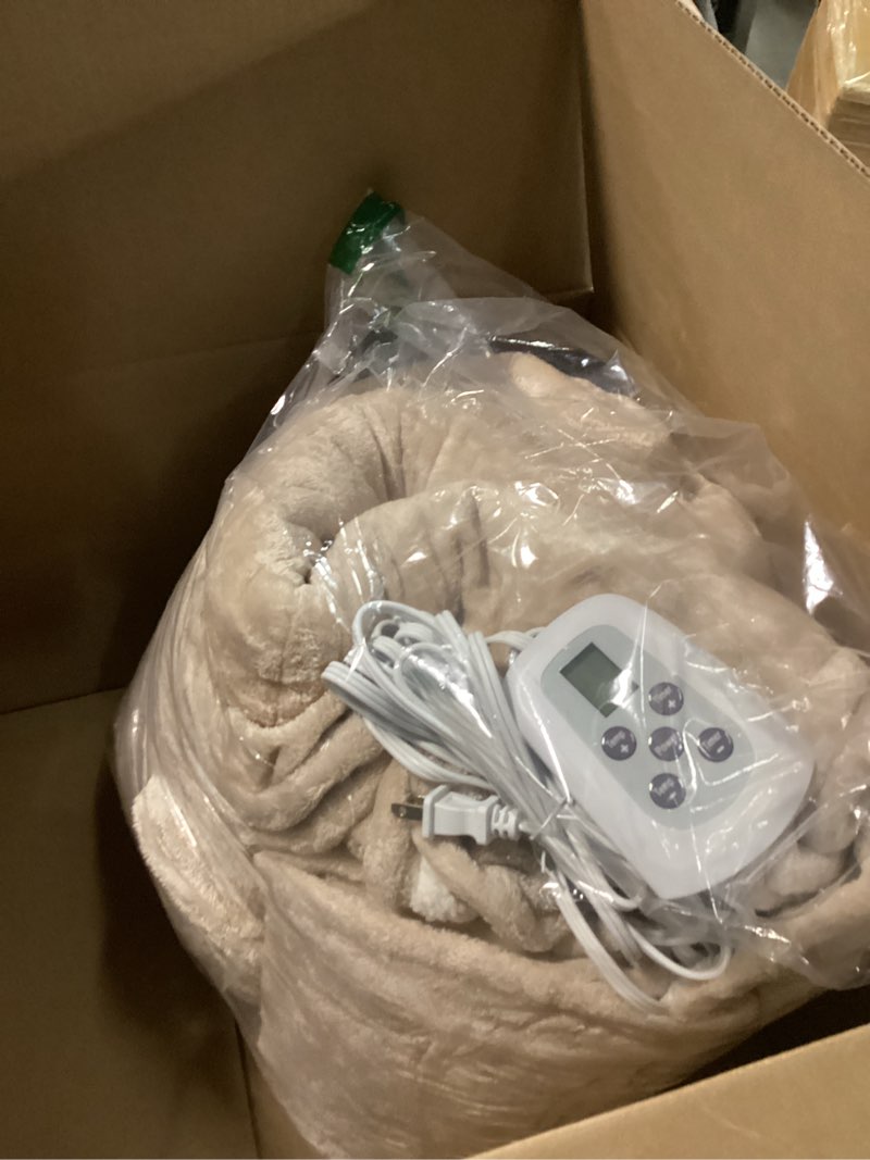 Condition photo showing Good Condition for Heated Blanket Electric Blanket Queen Size 84"x90" Fast Heating Electric Blanket with Dual Control 10 Heat Levels & 10 Hours Auto-Off Overheat Protection Cozy Soft Flannel Heated Throw Blanket Linen Queen