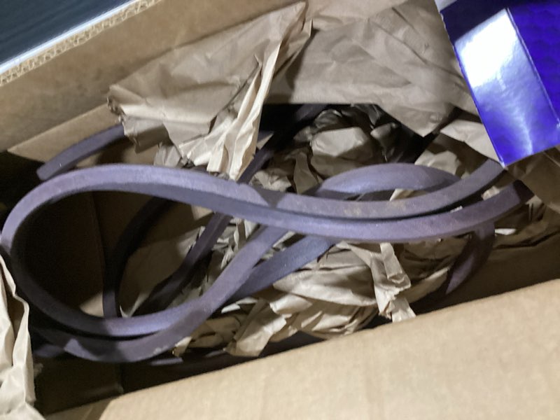 Condition photo showing Good Condition for stens 266-192  stens oem replacement belt