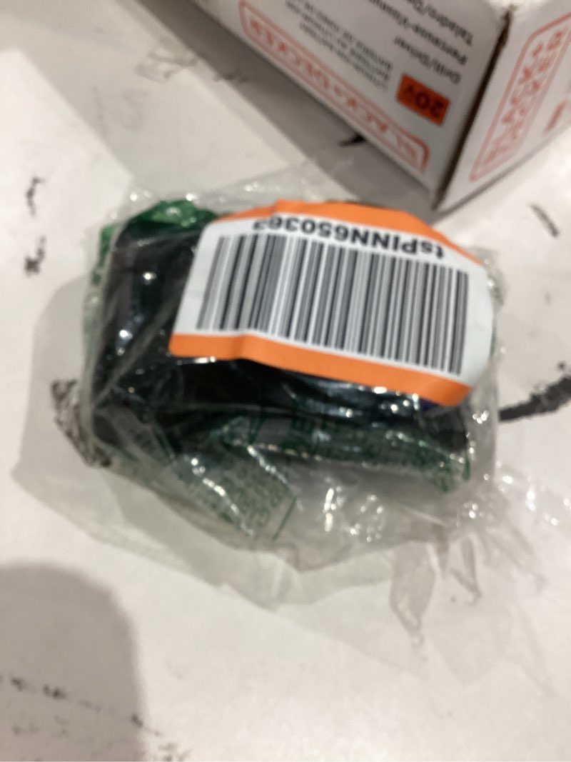 Condition photo showing As Is for Sony RX100 VII Premium Compact Camera with 1.0-type stacked CMOS sensor (DSCRX100M7) Camera Only