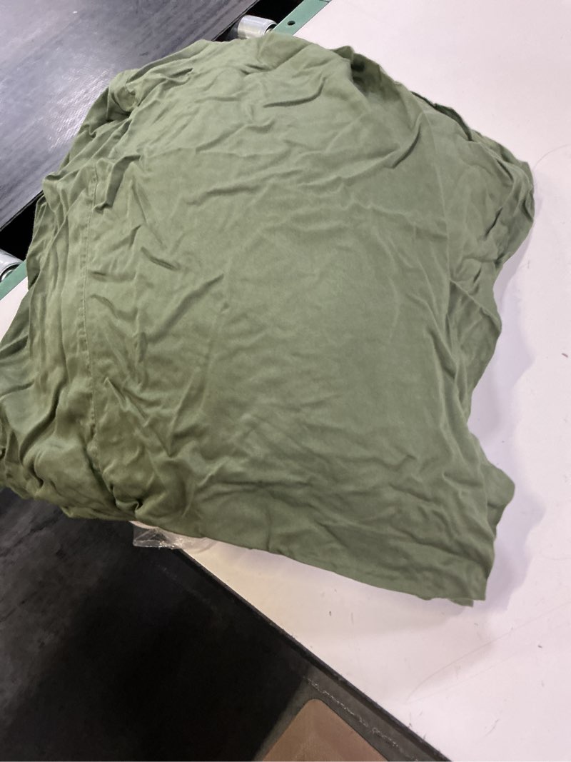 Condition photo showing Good Condition for bamboo sheet set, king, olive