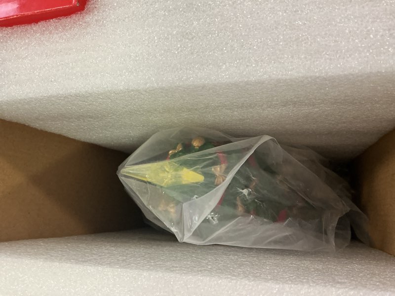 Condition photo showing Good Condition for Carole Towne Lighted Musical Trees