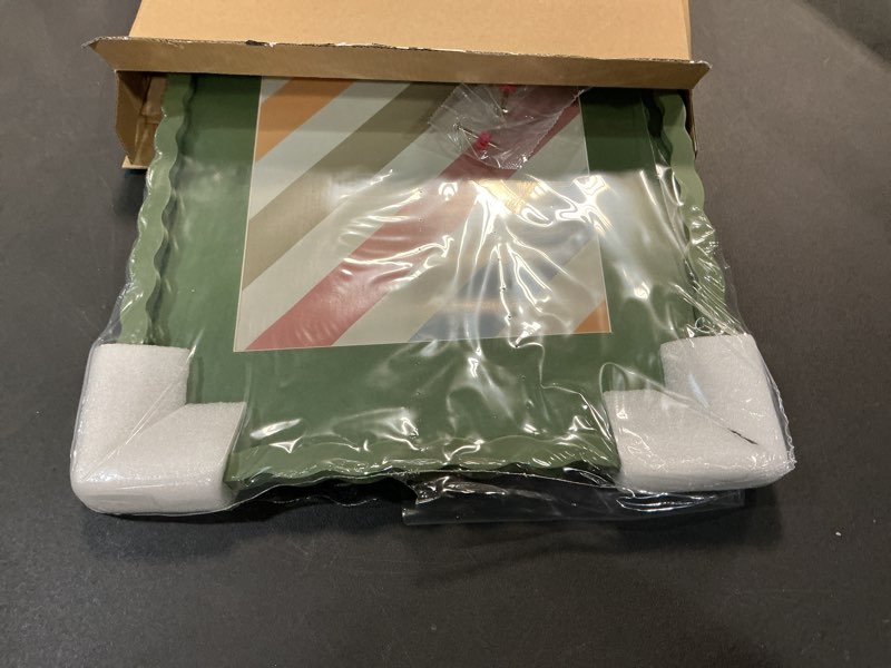 Condition photo showing Good Condition for 11x14 picture frame with mat for 8x10, wavy edge wooden real glass photo frame for wall hanging, green, 1 pack green 11x14 in
