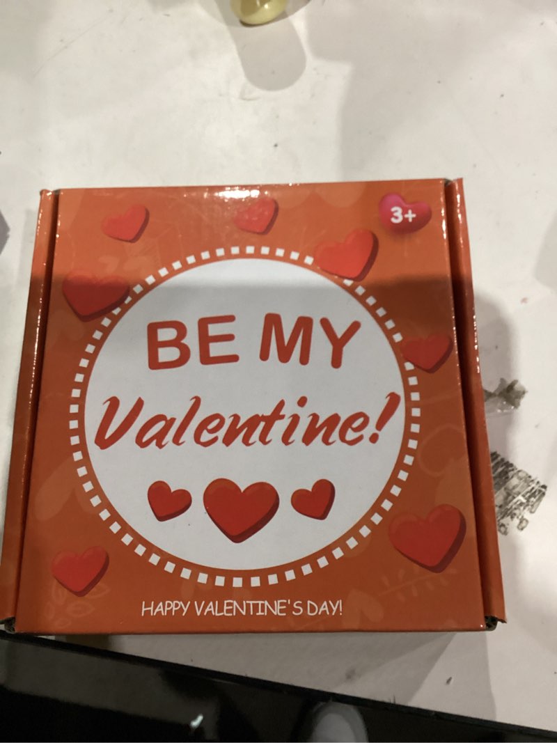 Condition photo showing New/Like New for SIMILAR***36 Sets Valentine's Day Ocean Animals Cards with Finger Lights for Kids Classroom Valentine Cards Bulk Light Up Toys Valentines Day Gifts for Birthday Party School Exchange Prize Goodies Bag Fillers