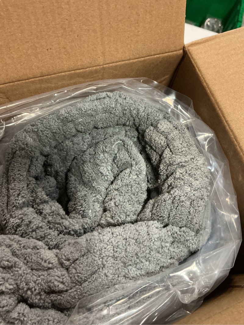 Condition photo showing New/Like New for jessy home 8 piece oversized dark gray bath towel set-2 extra large bath towel sheets  2 hand towels  4 washcloths-600gsm soft plush towel set