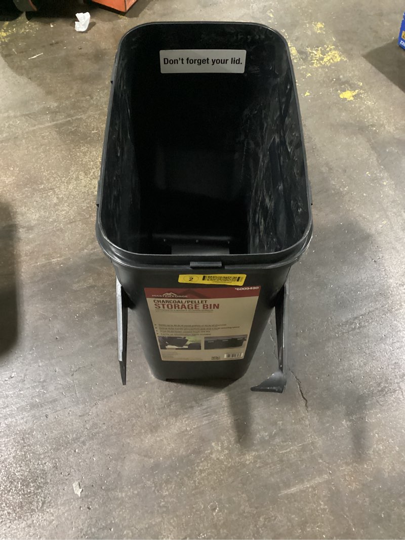 Condition photo showing As Is for (possibly used)master forge 1 count storage container