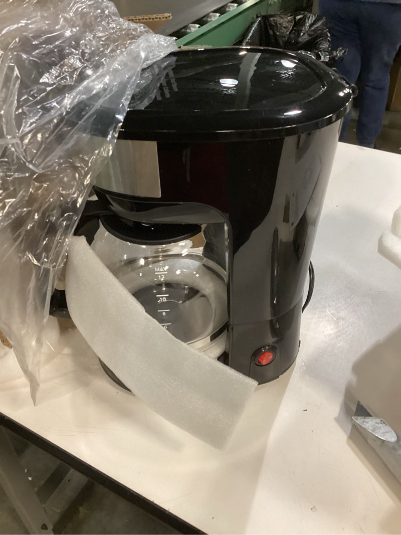 Condition photo showing Good Condition for Amazon Basics Coffee Makers, 12-Cup Coffee Machines with Reusable Filter, Coffee Pots, Black & Stainless Steel 12-Cup Non-Programmable - Conventional Design