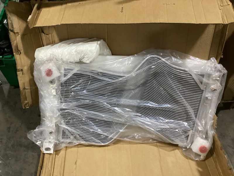 Condition photo showing Good Condition for aluminum racing radiator 