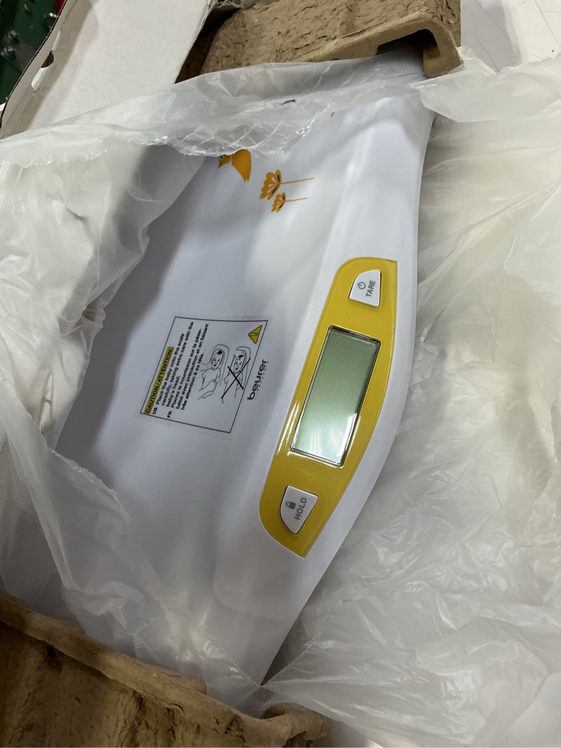 Condition photo showing Good Condition for Beurer BY80 Digital Baby Scale, Infant Scale for Weighing in Pounds, Ounces, or Kilograms up to 44 lbs, Newborn Baby Scale with Hold Function, Pet Scale for Cats and Dogs