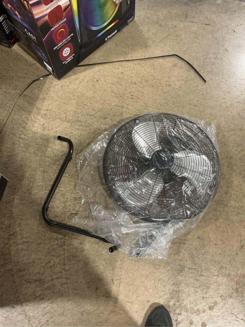 Condition photo showing Good Condition for mainstays sfc1-500b 20 in high velocity floor fan, black